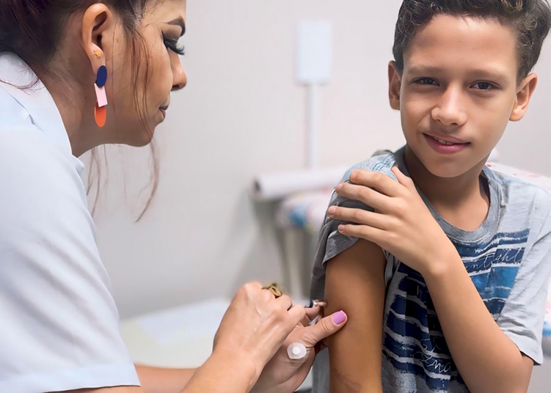 Santa Bárbara segue com a vacinação contra a dengue para crianças de 10 e 11 anos